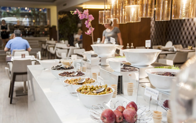 Smart Hotel