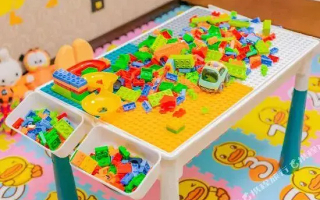 James Joyce Coffetel YanAn Baota