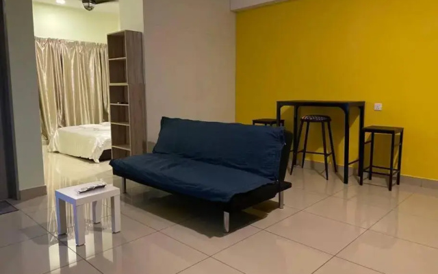 Ha1702, Cyberjaya, Wifi, Netflix, Free Parking.