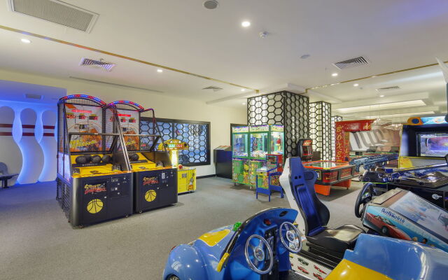 Отель Diamond Excellence Resort & Spa