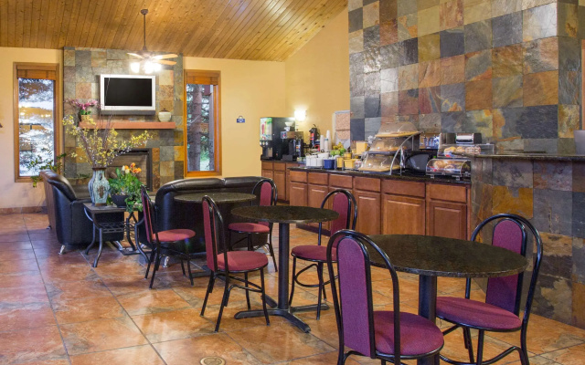 Days Inn by Wyndham Silverthorne