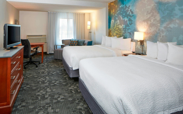 Courtyard by Marriott Bloomington by Mall of America