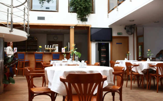 Hotel Atrium