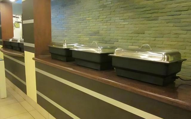 Hotel Sagar Tarang (Berries Group)