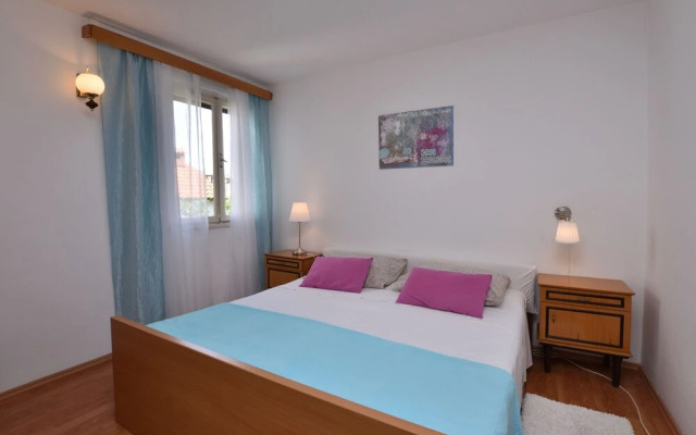Apartment Varos