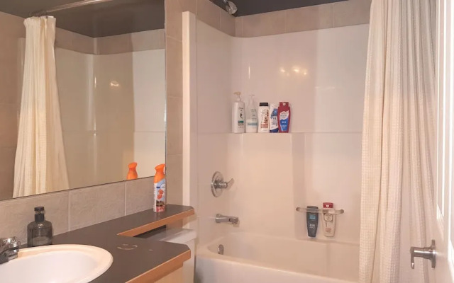 Tuscan Ridge Guesthouse Calgary West