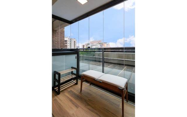 Apartamento novo, silencioso e com infraestrutura de lazer na Vila Madalena.
