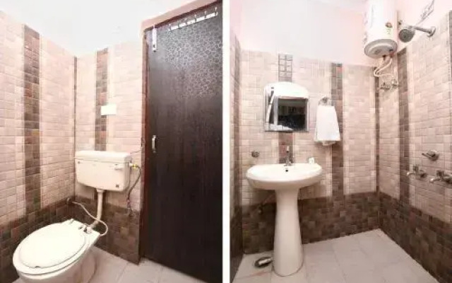 Rr Residency By OYO Rooms