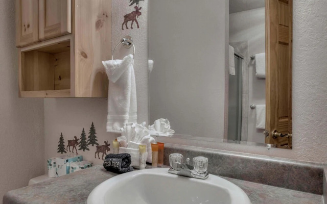 4 Oclock Ski in Ski out