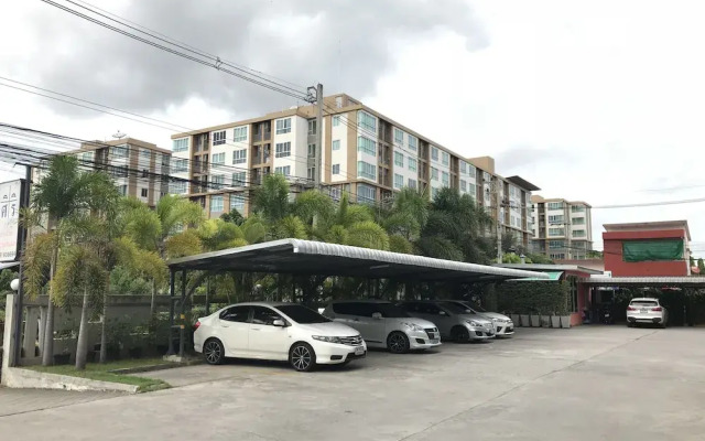 Siri Service Apartment