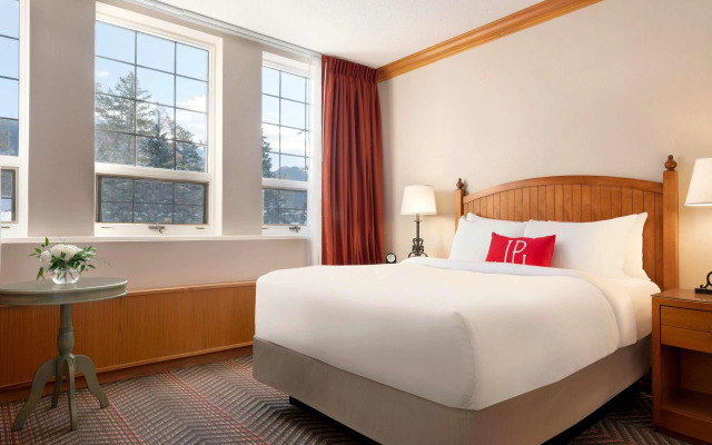 Fairmont Jasper Park Lodge