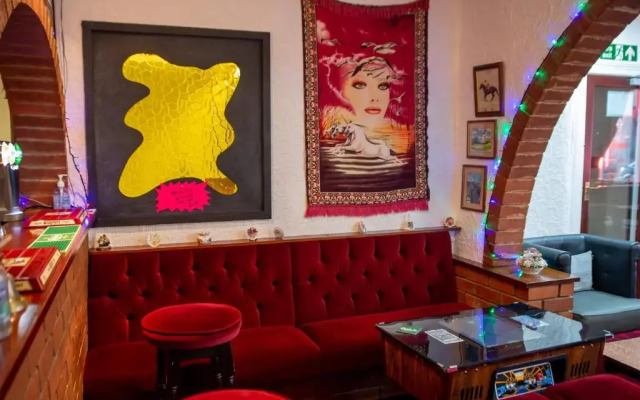 Ferndale Hotel