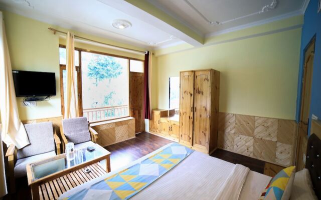 OYO 14583 Home Mountain View 2BHK Shanag