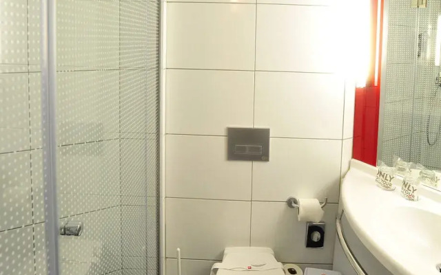 Отель Skopje City Center 