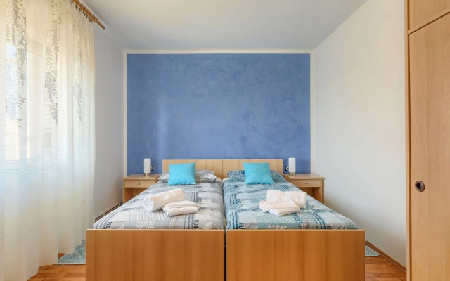 Chiara Bu Inija in Bu Inija