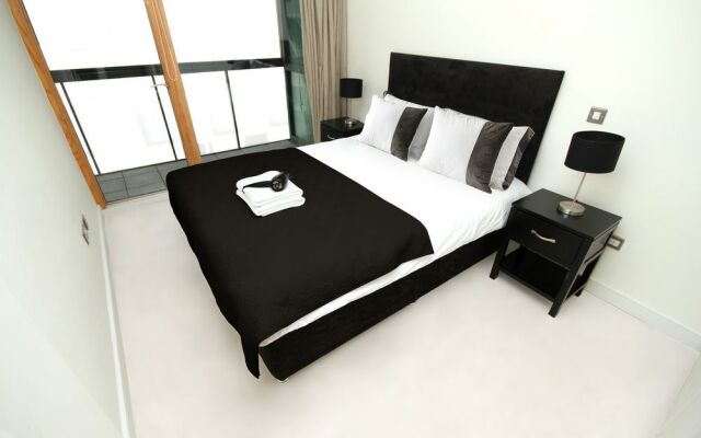 Grand Canal Quay Suite