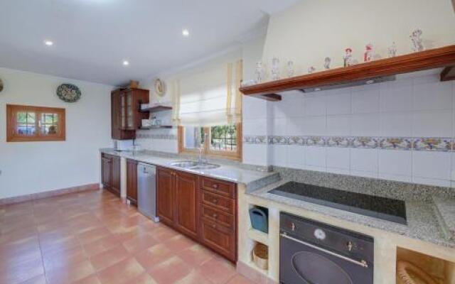 Costa Elvira - 13957/2015