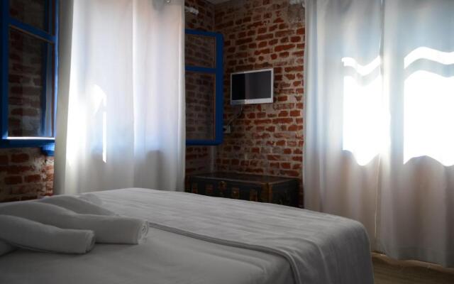 Cunda Mavi Otel - Adults Only