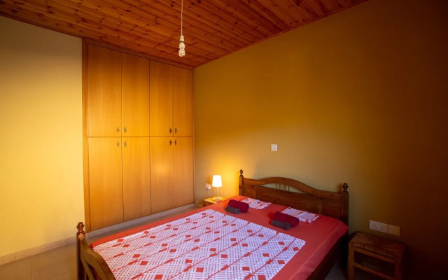 Satori Hut - Hostel