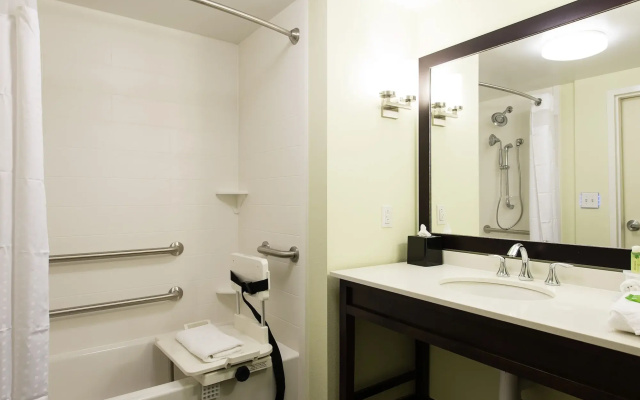 Holiday Inn Express & Suites Aiken by IHG