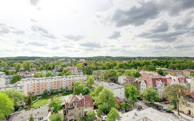 Dom & House - Level Eleven Apartment Sea View