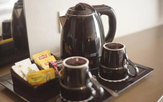 Viva Hotel Kediri, Azana Hotels Collection