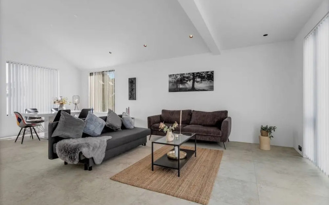 Reykjavik Luxury Hotel Apartment KARTULI