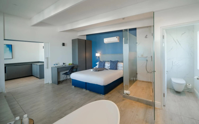 One Marine Drive Boutique Hotel