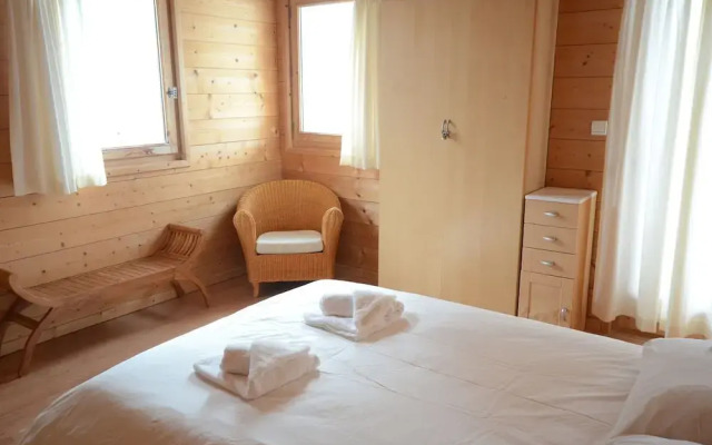 Cozy Chalet in Les Gets with Sauna