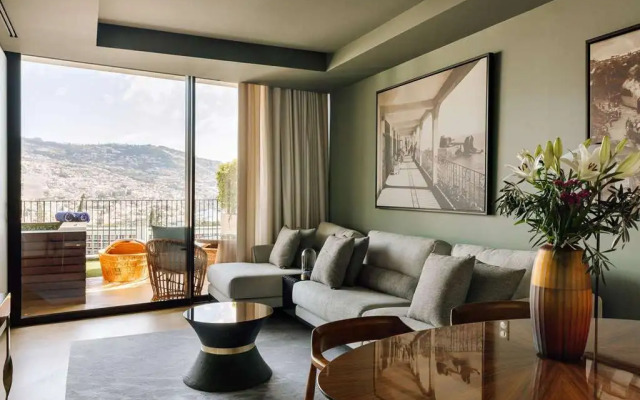 The Reserve - The Leading Hotels of the World - Savoy Signature