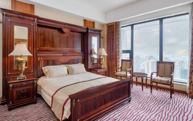 Crowne Plaza Zhanjiang Kang Yi
