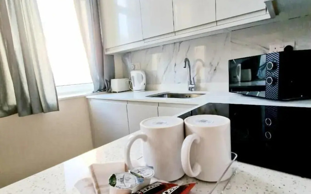 Crendon House Boutique Hotel