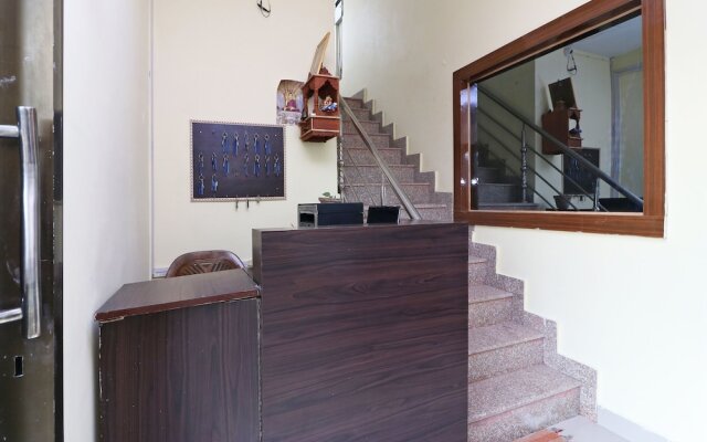 OYO 16111 G S Rest House