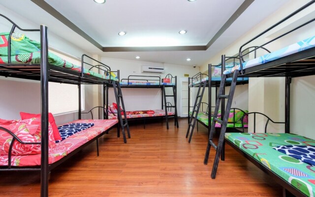 ZEN Hostel Quirino Ave. Malate