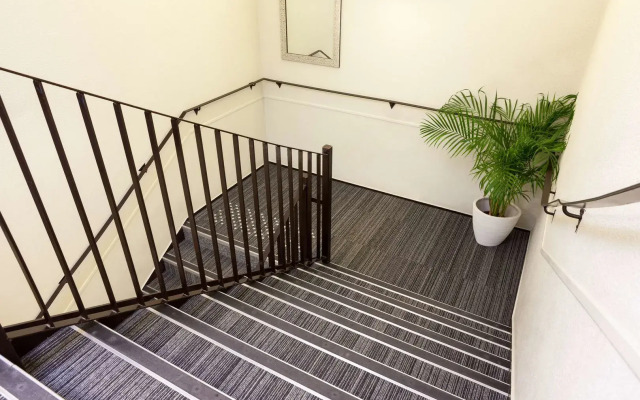 Kyriad Direct Bordeaux Est Lormont
