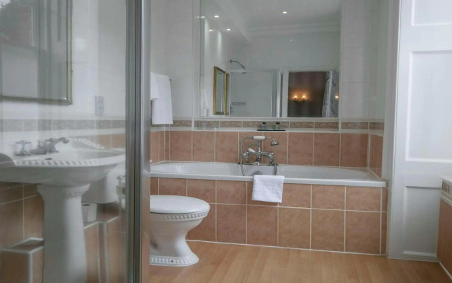 Best Western Moore Place Hotel