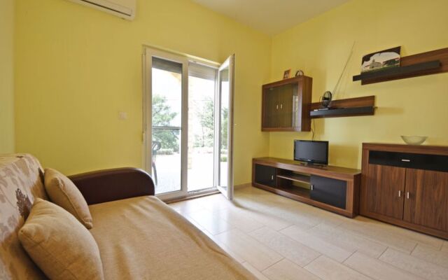 Apartment Ivan Maslenica 9983