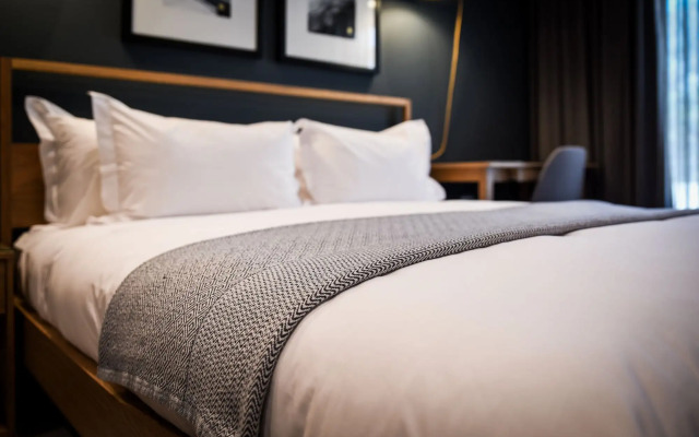 Mint Hotel Sandhurst