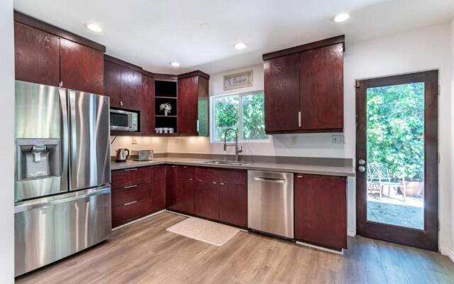 Multiview Manor