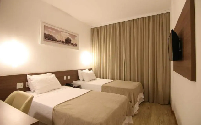 Hotel Samba Linhares