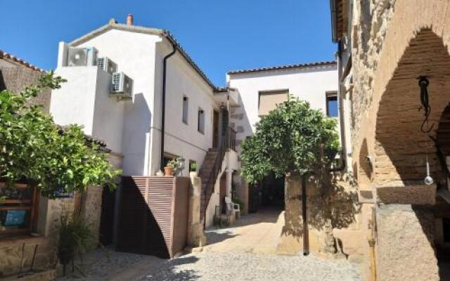 Felicity House - La Casa del Sol