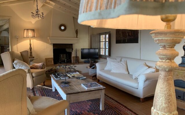 Peaceful Holiday Home in Camaiore With Terrace