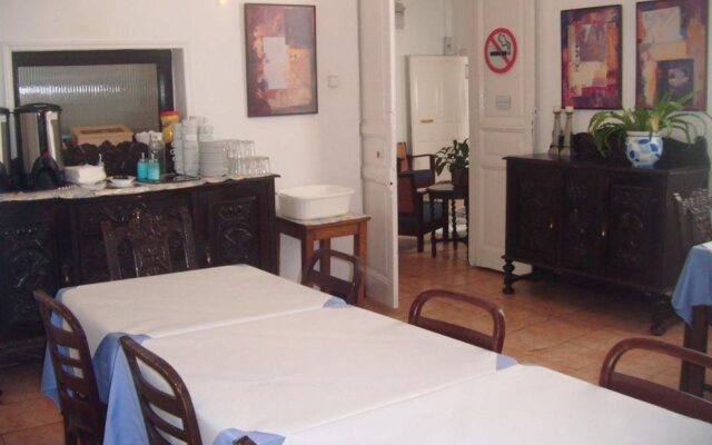 Puerta del Sol Rooms