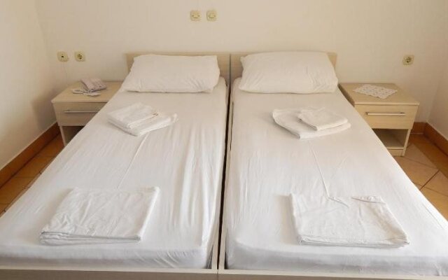 Apart Hotel Frane