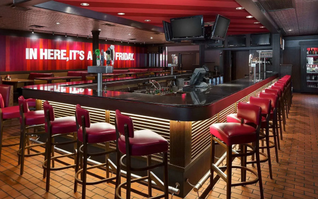 Courtyard by Marriott Chicago Midway Airport