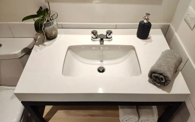 The Milagro Guest House