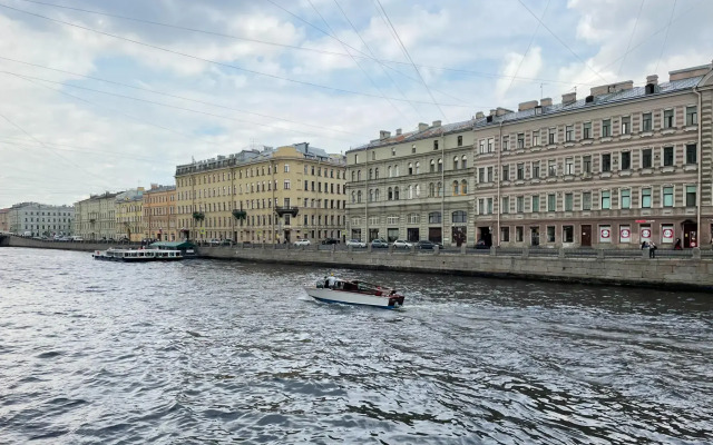 Апартаменты СПб Ренталс на набрежной реки Фонтанки
