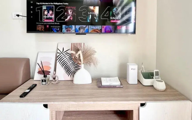 Room-cozy, Modern and Homey, The Bliss S