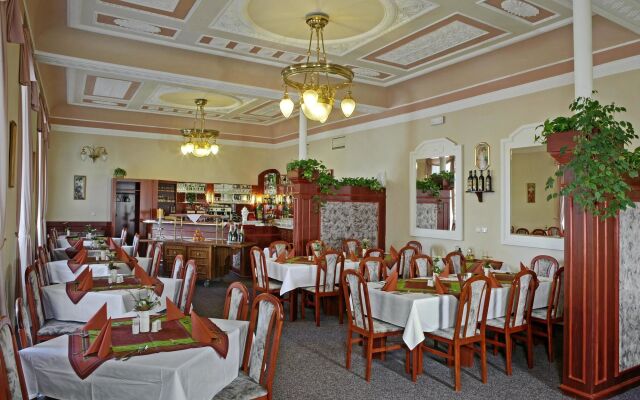Hotel Maxim