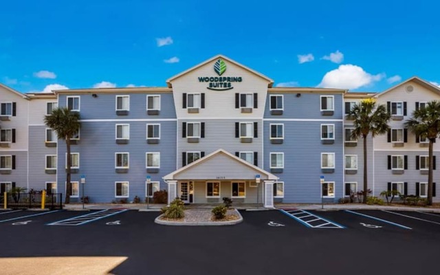 WoodSpring Suites Orlando East UCF